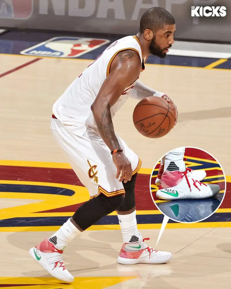 PG Gaming-B/R晒图回顾16赛季球员们穿着的经典球鞋:一起踏上回忆之旅