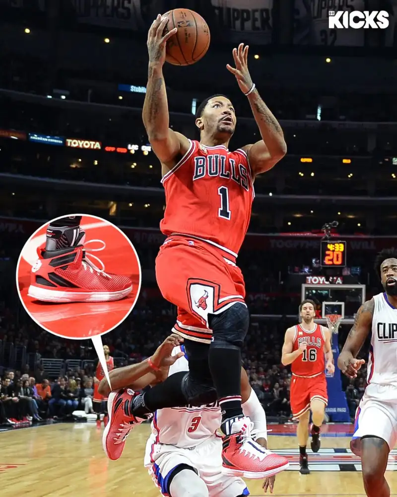 PG Gaming-B/R晒图回顾16赛季球员们穿着的经典球鞋:一起踏上回忆之旅