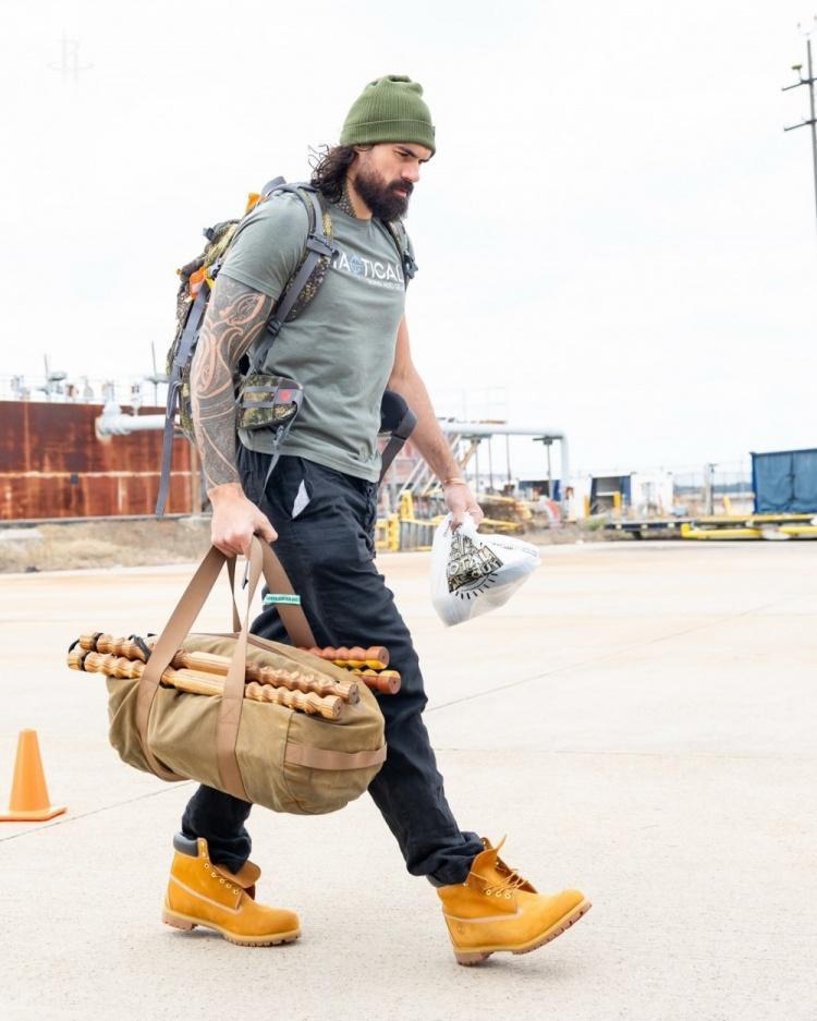 PG电子娱乐官网下载-52胜30负,火箭季后赛15人阵容出炉:23岁后卫压哨签约,控卫升级